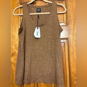 Prana Cozy up tank in clay heather. Medium new with tags